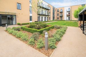 Communal gardens- click for photo gallery